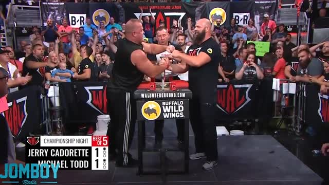 Arm Wrestling Match between Jerry Cadorette & Michael Todd