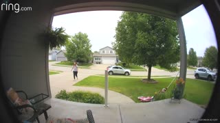 Stranger Stops to Fix Fallen Flag