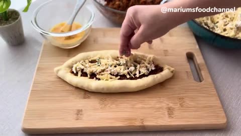 Fatayer / Pide (Middle Eastern Food) Turkish Pizza Recipe