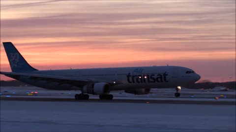 Air Transat Landing in a Snowy Weather!!!😮😮😮