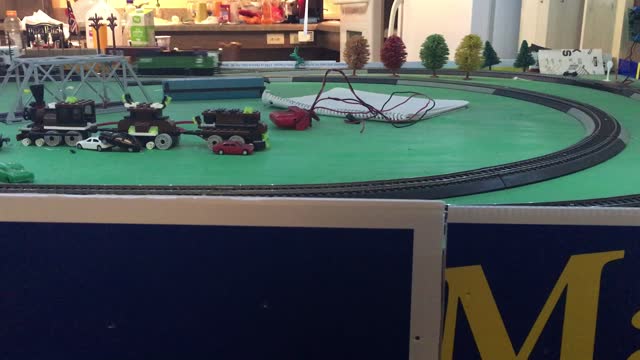 Getting into the Patriotic theme with the Sea Line Coastline bicentennial. It even has 1776 on it