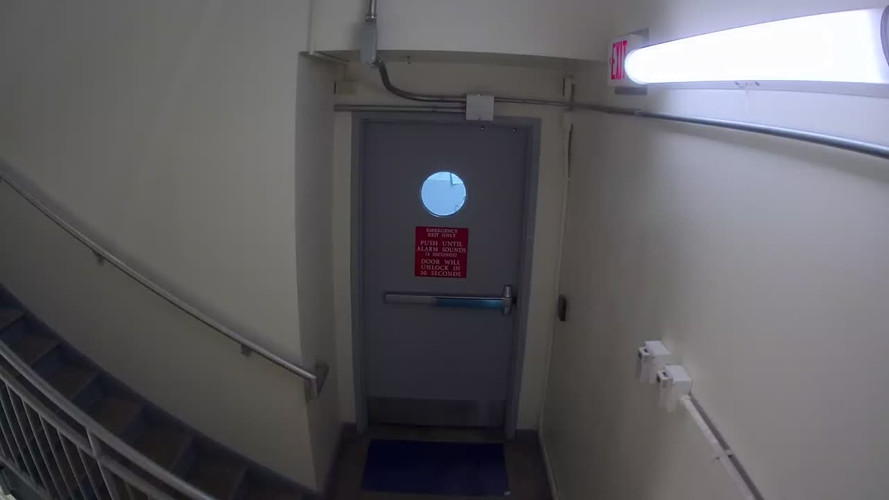 6129RHOBSBRSBST4Stairwell4_2021-01-06_12h00min01s120ms.mp4