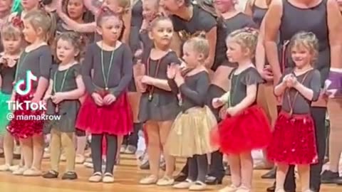 A Child's Joy: From Lonely to Loved at a Glance! 🎭👧🔍😊❤️👨‍👩‍👧