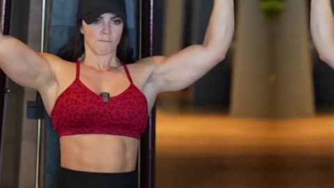 Ida Bergforth Workout #shorts #ootd #shoulderworkout