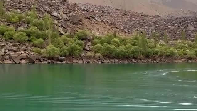 Upper kuchura lake in skardu