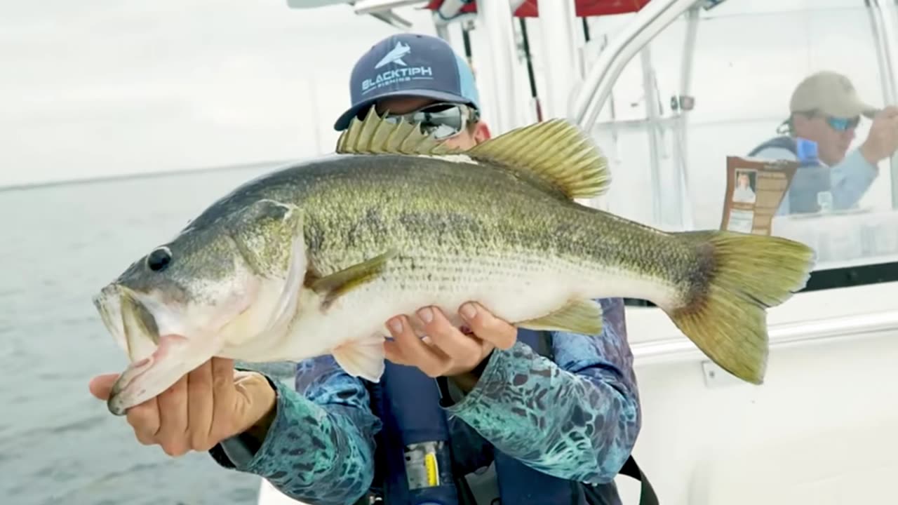 Top 10 Fishing Amazing on the sea.