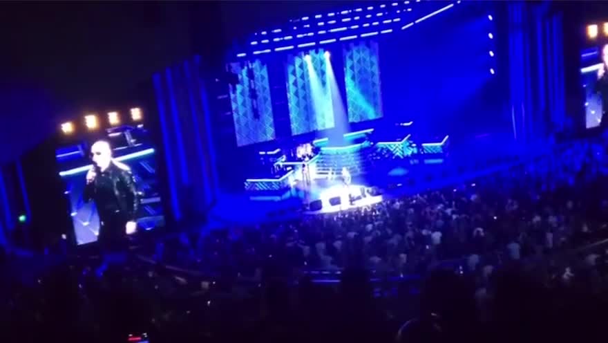 Pitbull is a true Patriot!