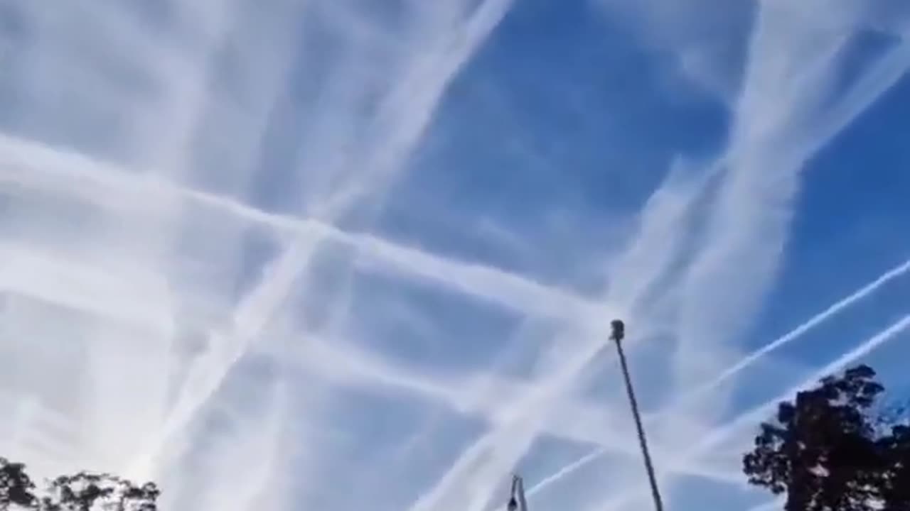 Chemtrails in the sky spewed by the governments to poison us.