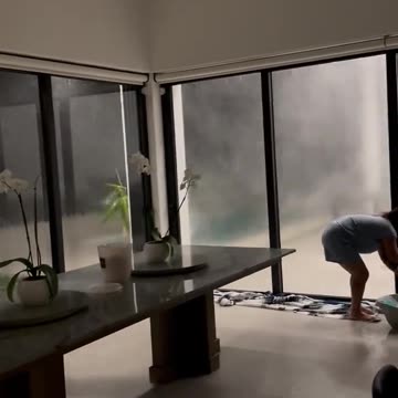 Hurricane Hillary hits San Carlos, Sonora Mexico 👀