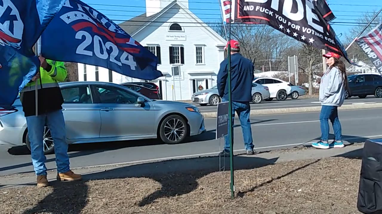 SEACOAST SEABROOK NEW HAMPSHIRE PATRIOT FLAGWAVE!