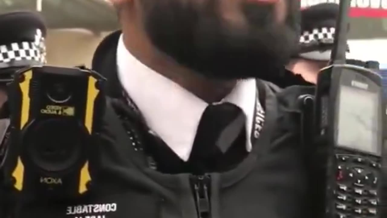 Christian preachers in UK persecuted and threatened by British police.