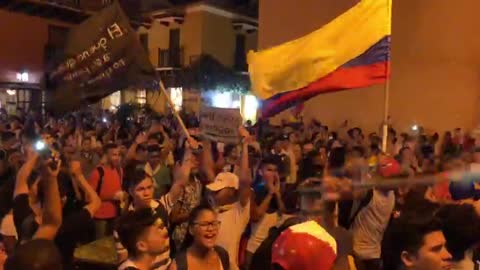 Manifestantes se toman el Centro