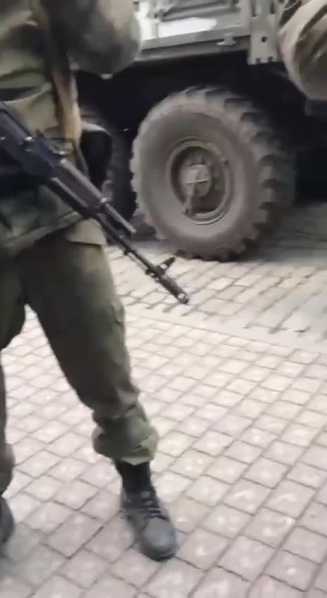 Rosgvardia troops in Berdyansk