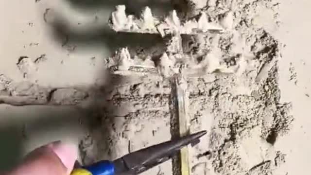 cracking bones and mincing meat. It was common to cut
