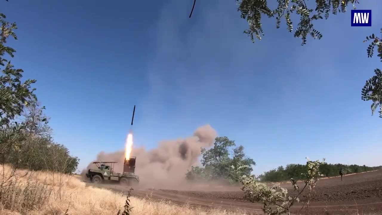 Crews of the Grad multiple launch rocket systems