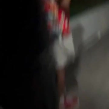 Rapper Kodak Black gets on a boat and throws around $100K into the ocean 🌊