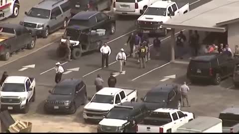 19 kids killed, suspect dead after Texas elementary school shooting