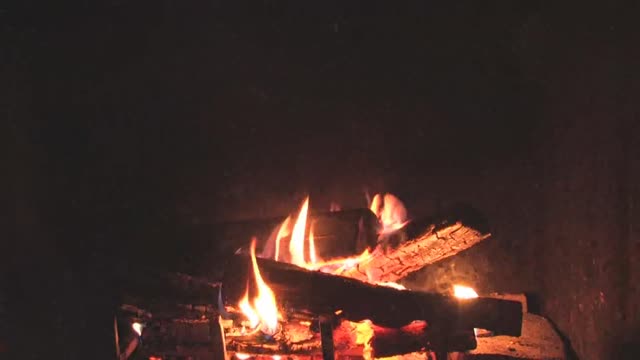 3 Hours of Fireplace 🔥 Full HD 1080p 🔥 Relaxing sound 🔥 Fireplace Burning