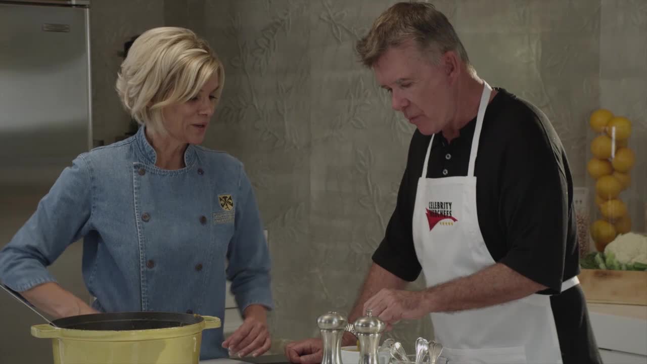 Alan Thicke cooks a nutritious butternut squash soup