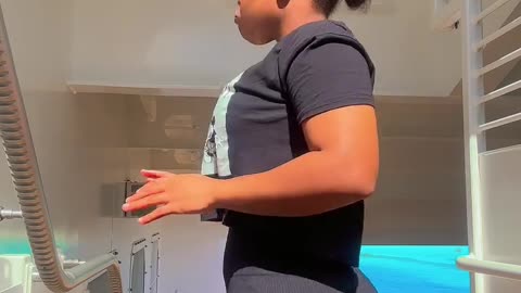 She built on herself like that..look at that thick Azz..