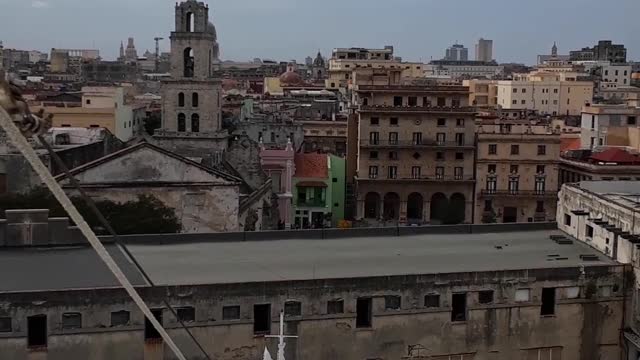 First part of leaving Havana Harbour