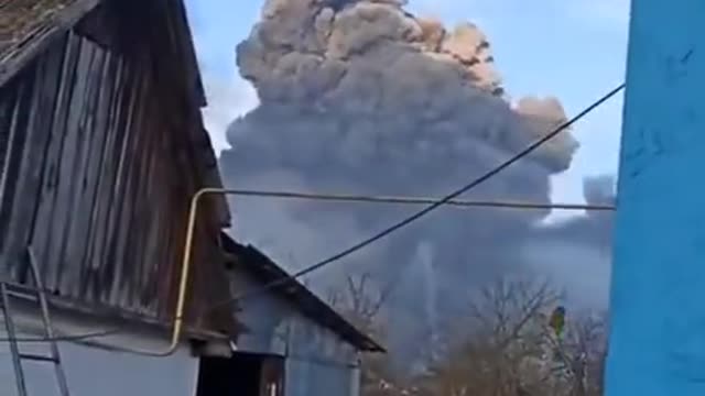 A powerful Explosion in the direction of Mariupol