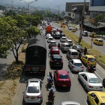 Monumental trancón en Bucaramanga y Piedecuesta