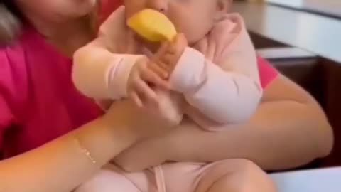 OMG 😱 cute baby😍😘