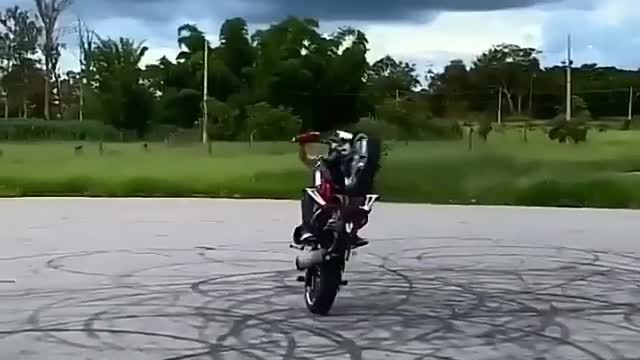 Super Rider Stunts | Super Bike | Sports Bike Stunts #superbikes