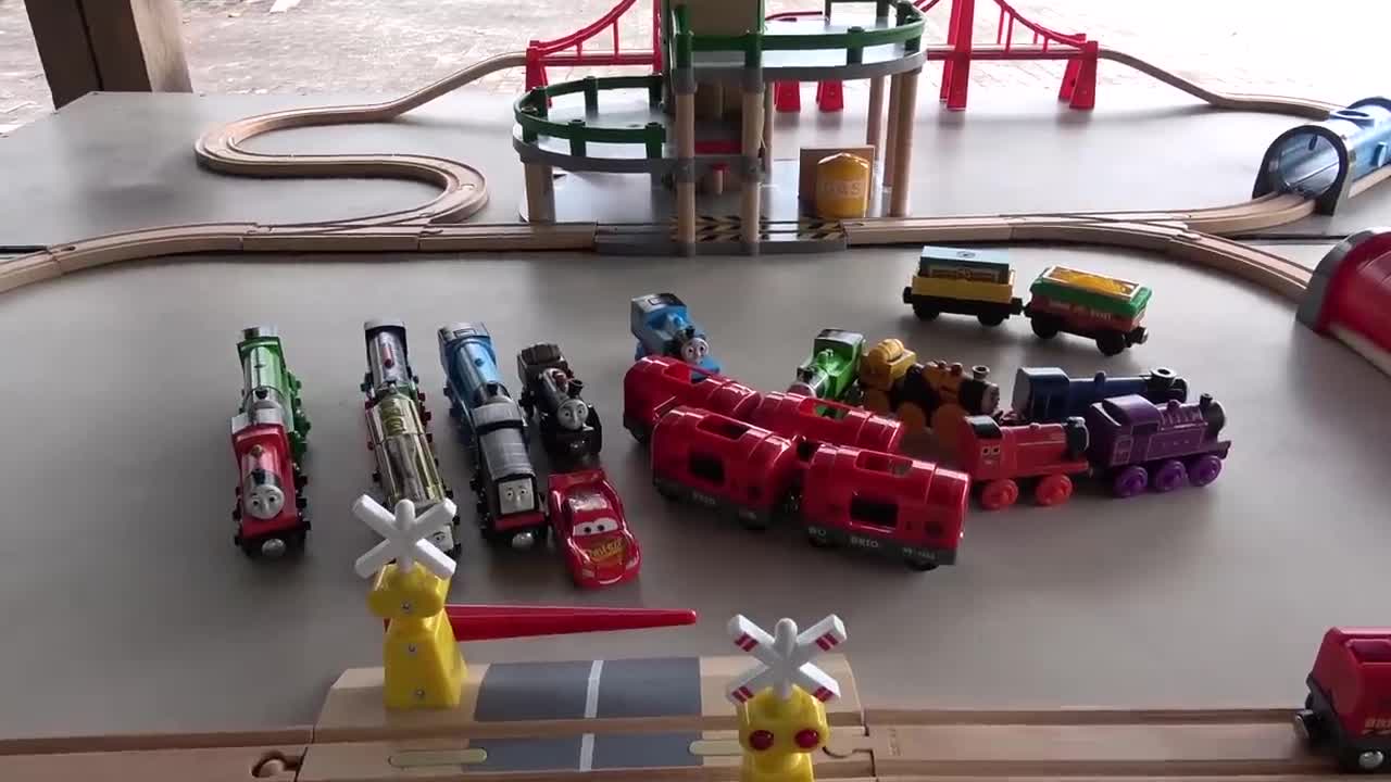 Thomas & Brio made a course and played happily outside