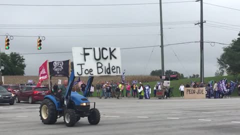 Howell Michigan welcoming President Joe Biden into town!! Lol