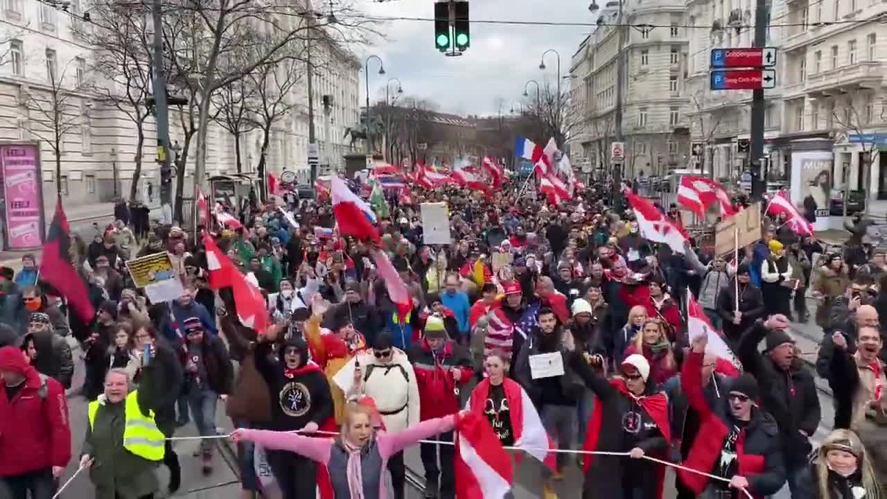 Vienna, Austria Came Out in a Huge Demonstration Today, Refusing to Comply With COVID Restrictions