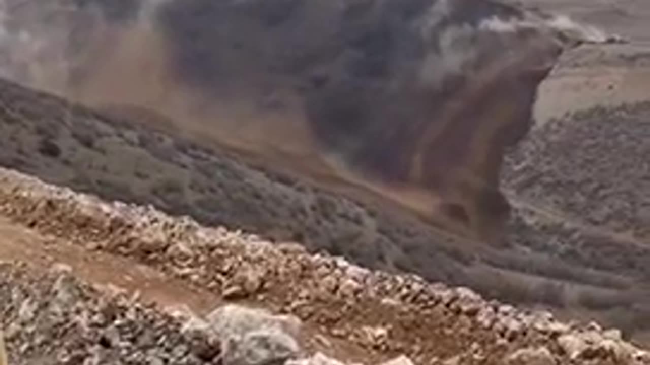 A rock collapse occurred at a gold mine in Ilic, in the province of Erzincan in modern Turkey 🌋⛰🗿