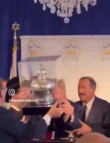 Donald Trump was given a ‘Torah Crown’ by the Israel Heritage Foundation July 10, 2023