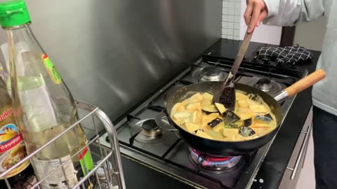 Thai Chicken And Pepper Curry
