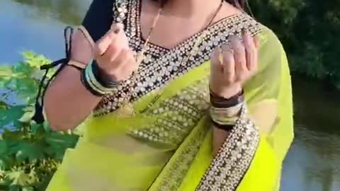 Bhojpuri dance video