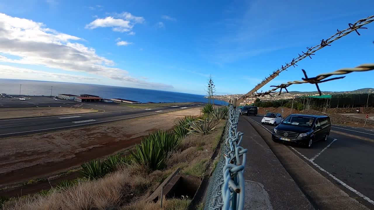 Madeira Flights: Arrivals and Departures