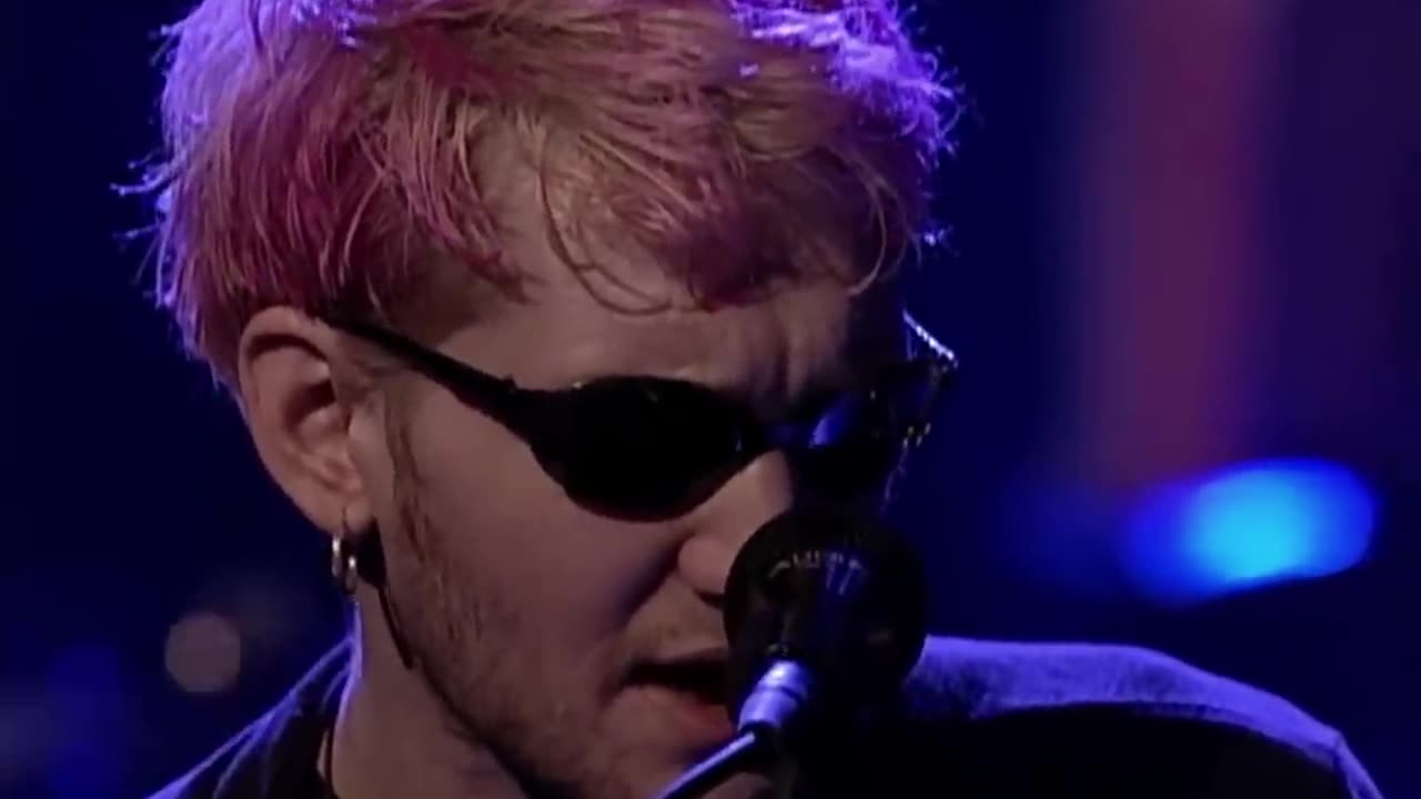 Alice In Chains - No Excuses (From MTV Unplugged)