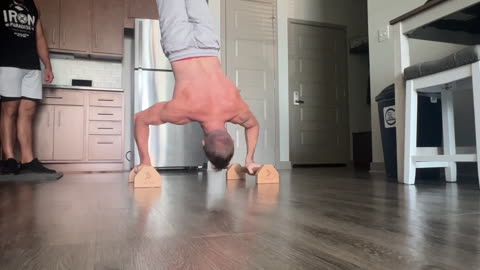 Handstand Pushups: The Ultimate Exercise of Strength, Balance, and Proprioception