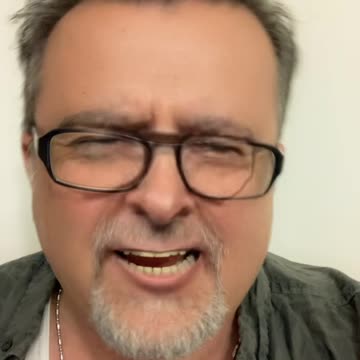 G'day Aushhtraliens, it's me, your Pwime Mwinister Alco and i wuv AnAI at Muddy Gras! It's True