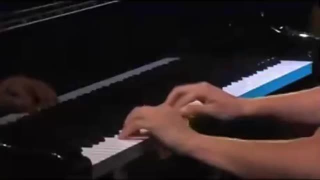 This girl has incredible piano speed