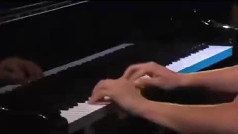 This girl has incredible piano speed