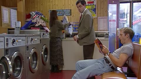 Bean ARMY | Funny Clips | Mr Bean Comedy