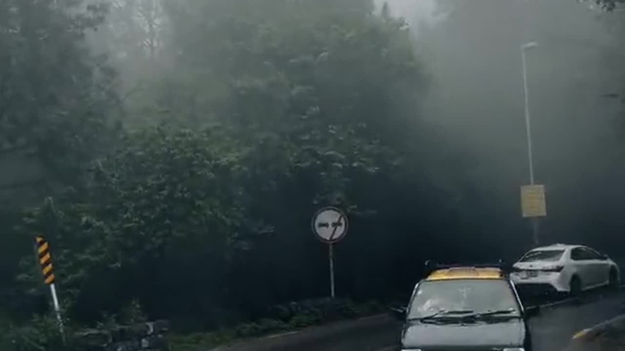 Murree Foggy Weather pakistan😍😍