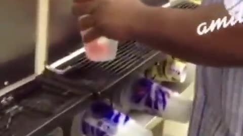 💩Pajeet: Do not use the double gulp cup for the fucking slurpee🤡