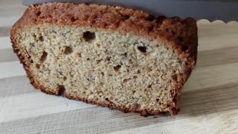 Almond and walnut banana cake