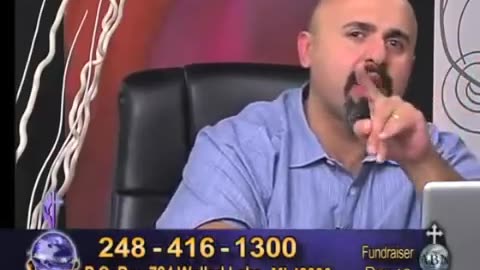 MUSLIM THREATENS CHRISTIANS ON DEBATE TV SHOW.flv