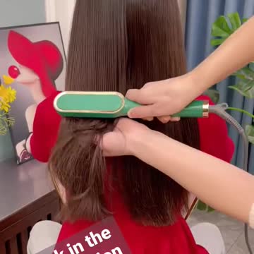 Electric Hair Brush - LOOK HOW PRETTY HER HAIR IS - Link in the Description