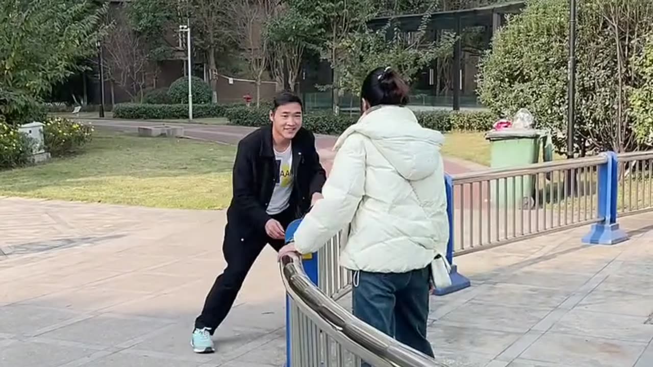 PRANK FUNNY VIDEOS