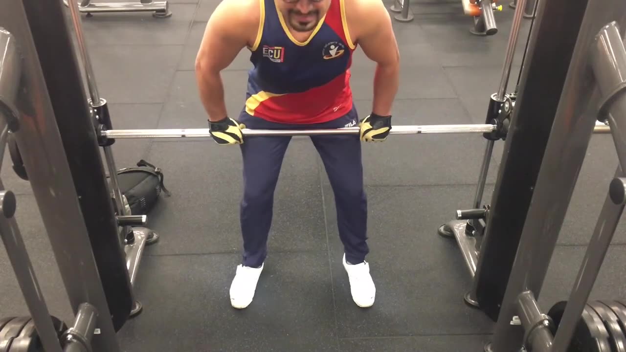 Workout - Smith machine shrugs 80kg